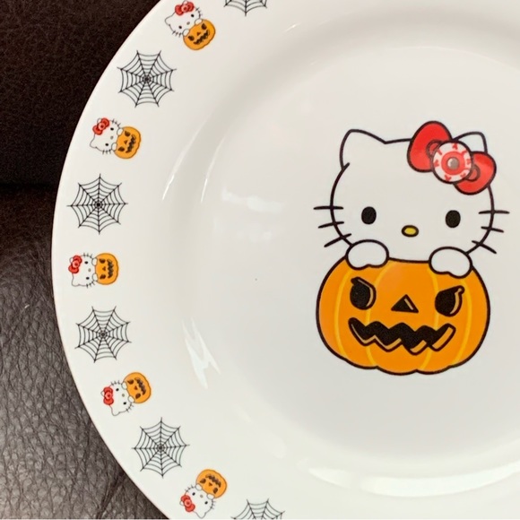 Hello Kitty in Jack O’Lantern Pumpkin 8” Halloween Salad Plate - Spider Webs - Picture 6 of 8